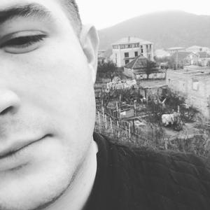Парни в Ейске: Кирилл, 26 - ищет девушку из Ейска