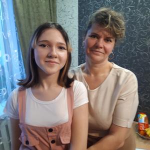 Девушки в Пскове: Татьяна, 50 - ищет парня из Пскова
