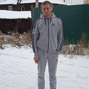 Парни в Якутске: Роман Скуратов, 35 - ищет девушку из Якутска