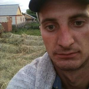 Олег, 32 года, Кумертау