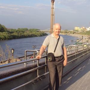 Сергей, 70 лет, Тюмень