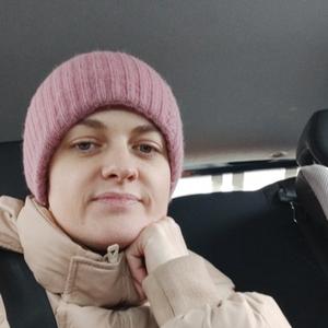 Девушки в Екатеринбурге: Мария, 40 - ищет парня из Екатеринбурга