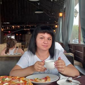 Девушки в Таганроге: Катерина, 37 - ищет парня из Таганрога