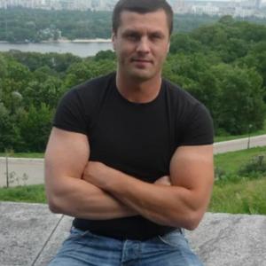 Парни в Калининграде: Иван, 41 - ищет девушку из Калининграда
