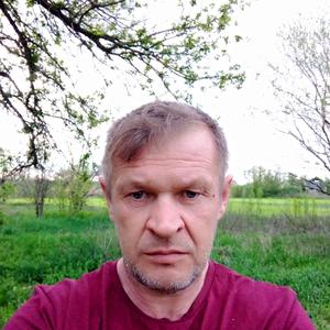 Парни в Таганроге: Виталий, 53 - ищет девушку из Таганрога