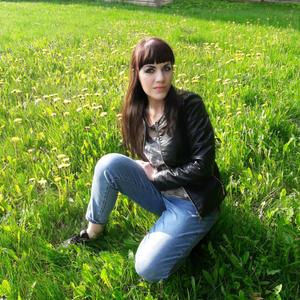 Девушки в Серпухове: Лиля, 34 - ищет парня из Серпухова