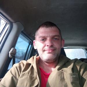 Анатолий, 45 лет, Магадан