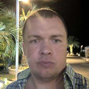 Парни в Череповце: Александр, 40 - ищет девушку из Череповца