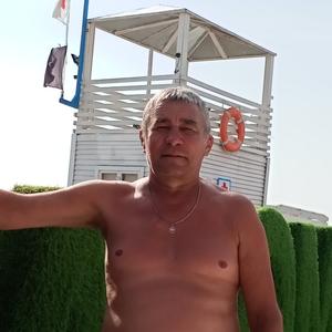 Сергей, 63 года, Сургут