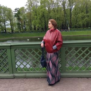 Девушки в Санкт-Петербурге: Елена, 66 - ищет парня из Санкт-Петербурга