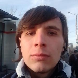 Парни в Омске: Илья Рыбацкий, 27 - ищет девушку из Омска
