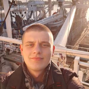 Парни в Балтийске: Дмитрий, 27 - ищет девушку из Балтийска