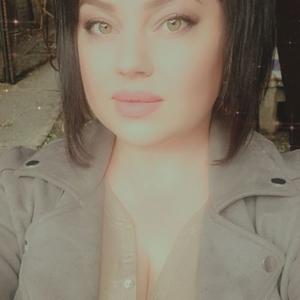 Евгения, 32 года, Бишкек