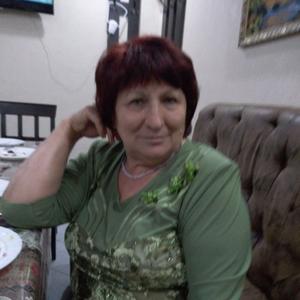 Девушки в Сальске: Валентина, 67 - ищет парня из Сальска
