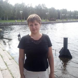 Девушки в Петрозаводске: Наталья, 43 - ищет парня из Петрозаводска