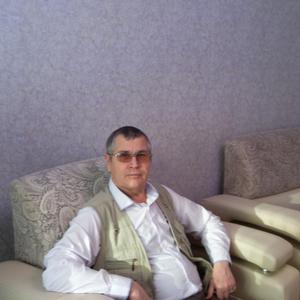 Василий, 70 лет, Северобайкальск
