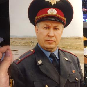 Виктор, 67 лет, Ачинск