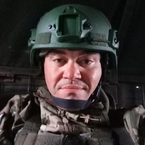 Парни в Донецке: Михаил, 41 - ищет девушку из Донецка