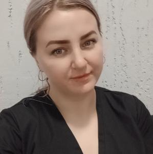 Девушки в Новосибирске: Наталья, 38 - ищет парня из Новосибирска