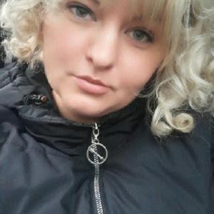 Девушки в Петрозаводске: Катерина, 32 - ищет парня из Петрозаводска
