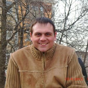 Юрий, 38 лет, Череповец
