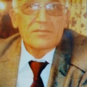 Парни в Нальчике: Абубекир Шаов, 69 - ищет девушку из Нальчика