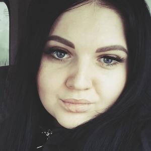 Девушки в Саратове: Юлия, 28 - ищет парня из Саратова