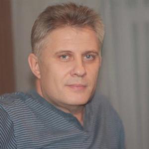 Анатолий, 65 лет, Омск