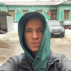 Антон, 19 лет, Воронеж