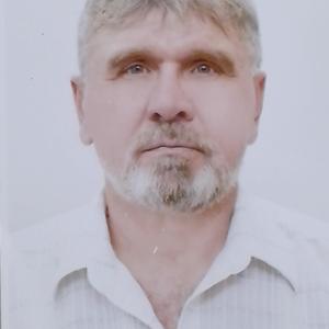 Парни в Волгограде: Виктор, 62 - ищет девушку из Волгограда