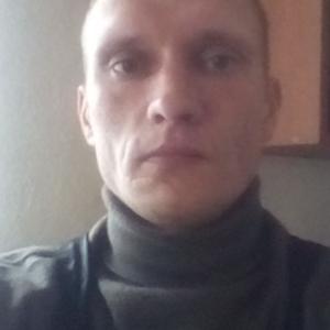 Парни в Партизанске (Приморский край): Андрей, 38 - ищет девушку из Партизанска (Приморский край)