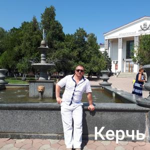 Андрей, 52 года, Волхов