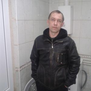 Парни в Казани (Татарстан): Сережа, 50 - ищет девушку из Казани (Татарстан)