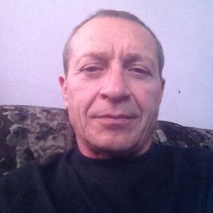 Viktor, 61 год, Уссурийск