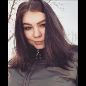 Девушки в Пинске: Катерина, 23 - ищет парня из Пинска