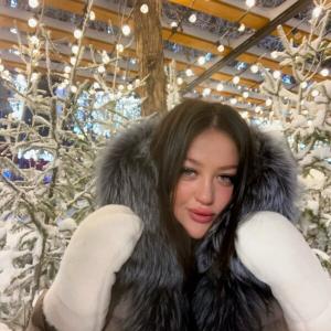 Девушки в Новосибирске: Екатерина, 24 - ищет парня из Новосибирска