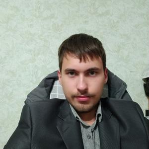 Максим, 22 года, Курск