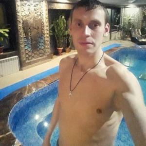 Леонид, 34 года, Соликамск