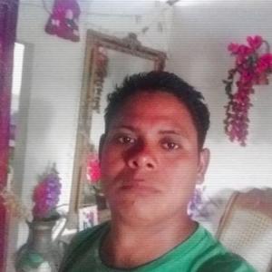 Девушки в Managua: Alexander González, 34 - ищет парня из Managua