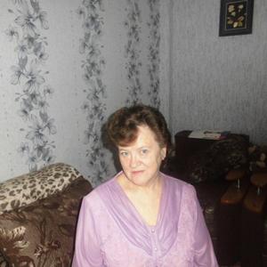 Девушки в Туапсе: Людмила Скоробогатова, 70 - ищет парня из Туапсе