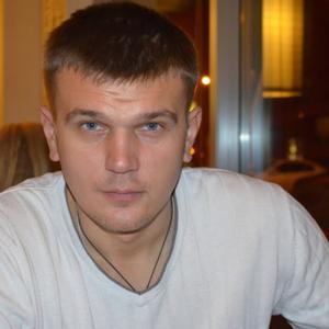 Парни в Миассе: Дмитрий, 41 - ищет девушку из Миасса