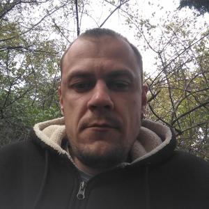 Парни в г. Ялта: Олег, 39 - ищет девушку из г. Ялта