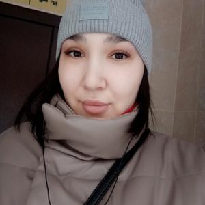 Девушки в Новосибирске: Senya, 31 - ищет парня из Новосибирска