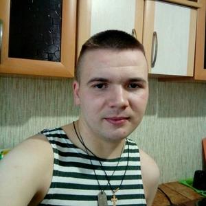 Роман, 23 года, Саяногорск