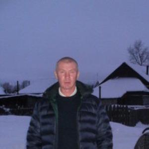 Парни в Соликамске: Александр Выгузов, 55 - ищет девушку из Соликамска