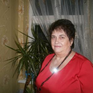 Анна, 68 лет, Геленджик