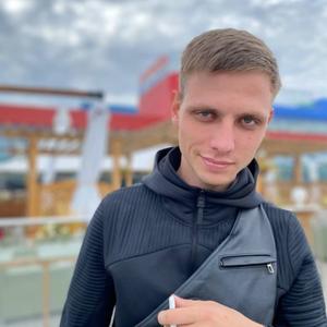 Парни в Тольятти: Евгений, 26 - ищет девушку из Тольятти
