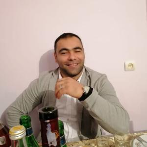 Парни в Твери: Artyr, 35 - ищет девушку из Твери