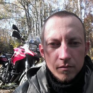 Парни в Владивостоке: Василий, 35 - ищет девушку из Владивостока