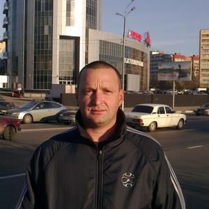 Олег, 54 года, Льгов